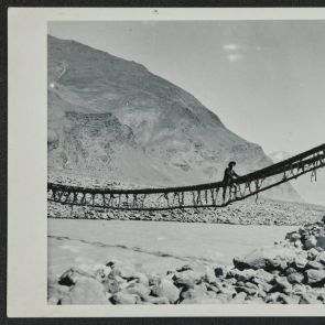 A simple suspension bridge over the Zanskar River