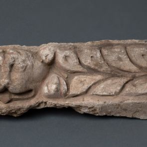 Cornice fragment with lionhead protome