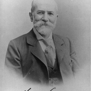 Hopp Ferenc aláírt arcképe (az 1896-os fénykép 1907-ben készült másolata)