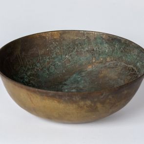 Magic bowl