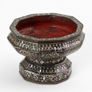 Mother-of-pearl inlaid goblet
