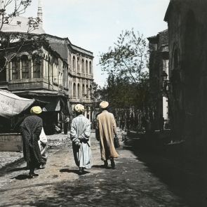 Constantinople. Turkish men in the centre of the city
