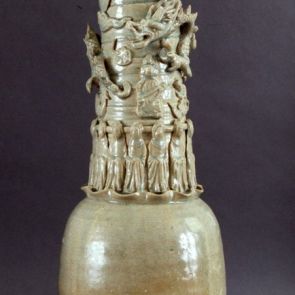 Funerary vase with the decoration of hun soul’s travel to heaven