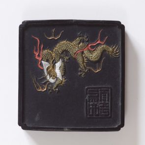 Ink with dragon and tiger motifs (kkangmeok)