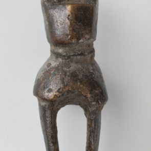 Figural bronze cast