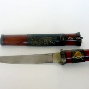 Aikuchi, with bamboo scabbard and wide metal fittings, with kōgai and kozuka
