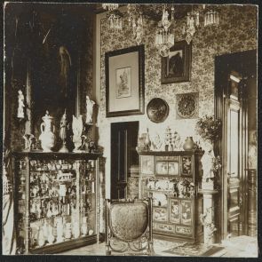 Hopp Ferenc fogadószobája a villa fölszintjén