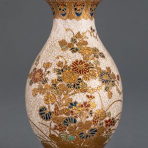 Small vase with floral decoration