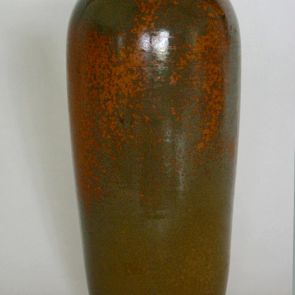 Greenish-brown glaze