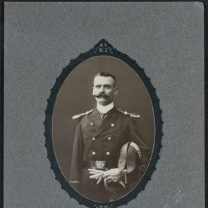 Kompolty Jób portréja