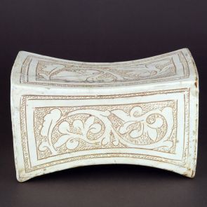 Rectangular pillow, decorated with lotus flowers
